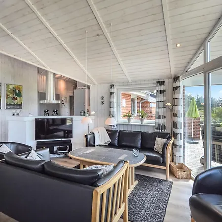 Lakolk Iiv Denmark Dom wakacyjny Romo